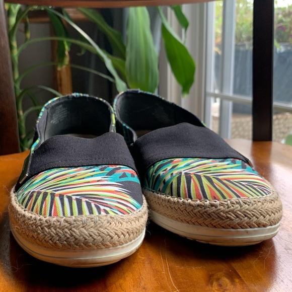 Anne Klein espadrille flats tropical palms 10.5 akzilya - Picture 4 of 7